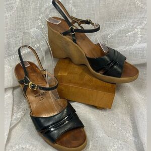 Famolare made in Italy leather wedge sandals